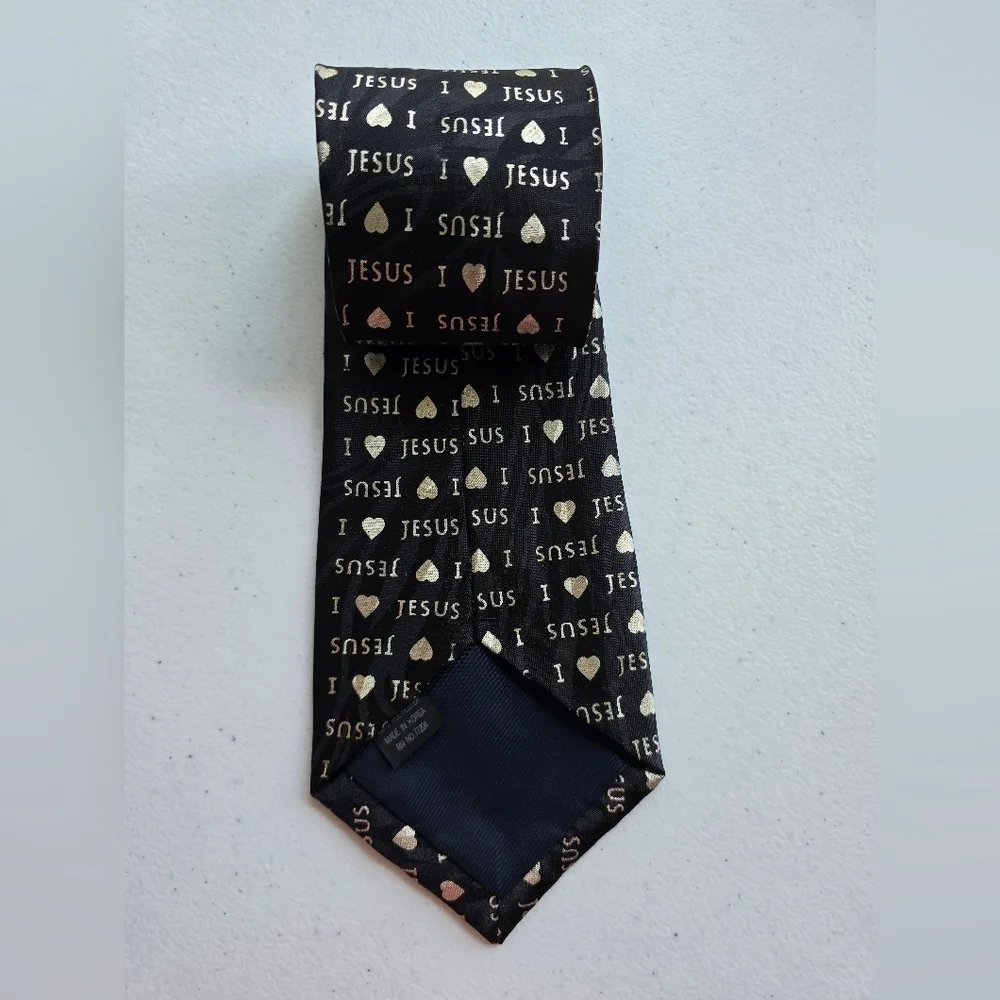 Black and Gold Patterned Tie Accessories.